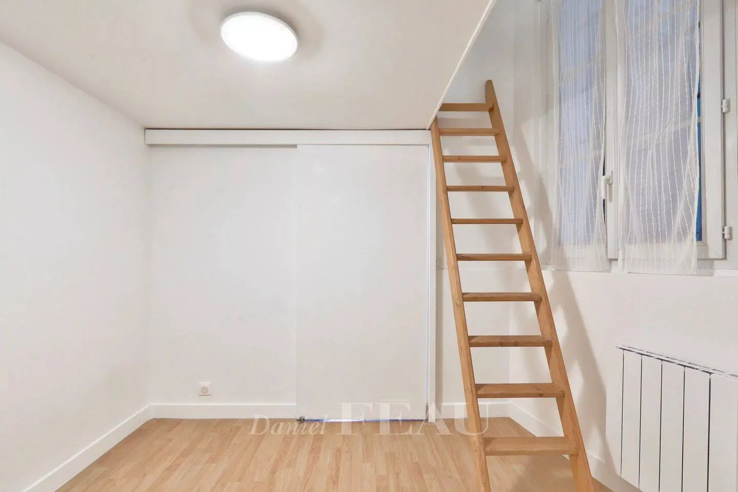 Salle à manger avec mezzanine