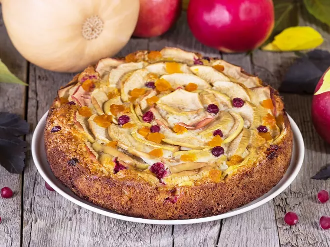 Pumpkin Apple Cake A Cozy Fall Delight